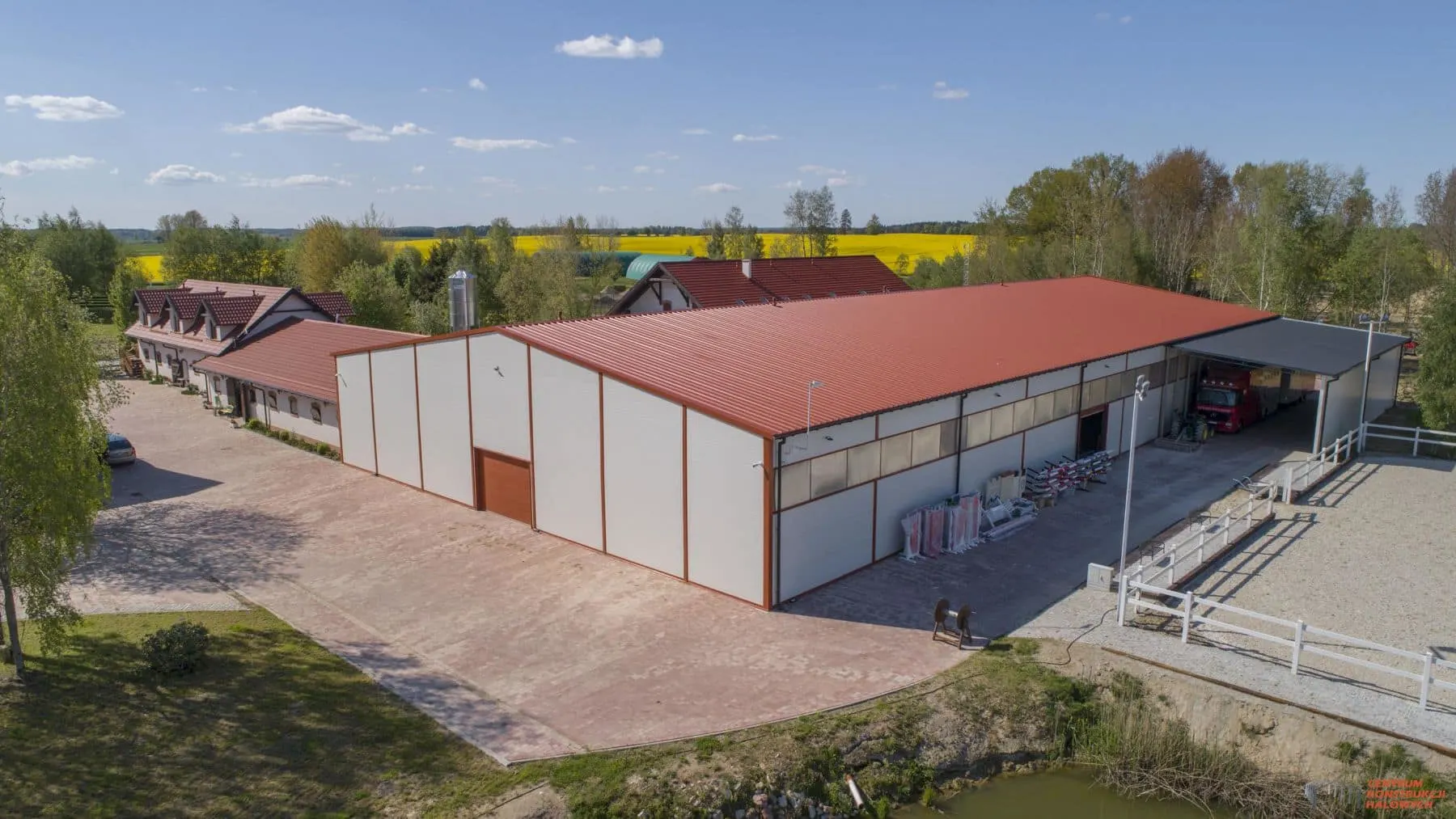 Centrum Jeździecko - Rekreacyjne w Mokinach